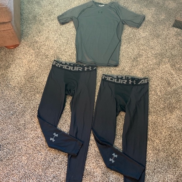 Under Armour Other - Under Armour leggings x2 and top